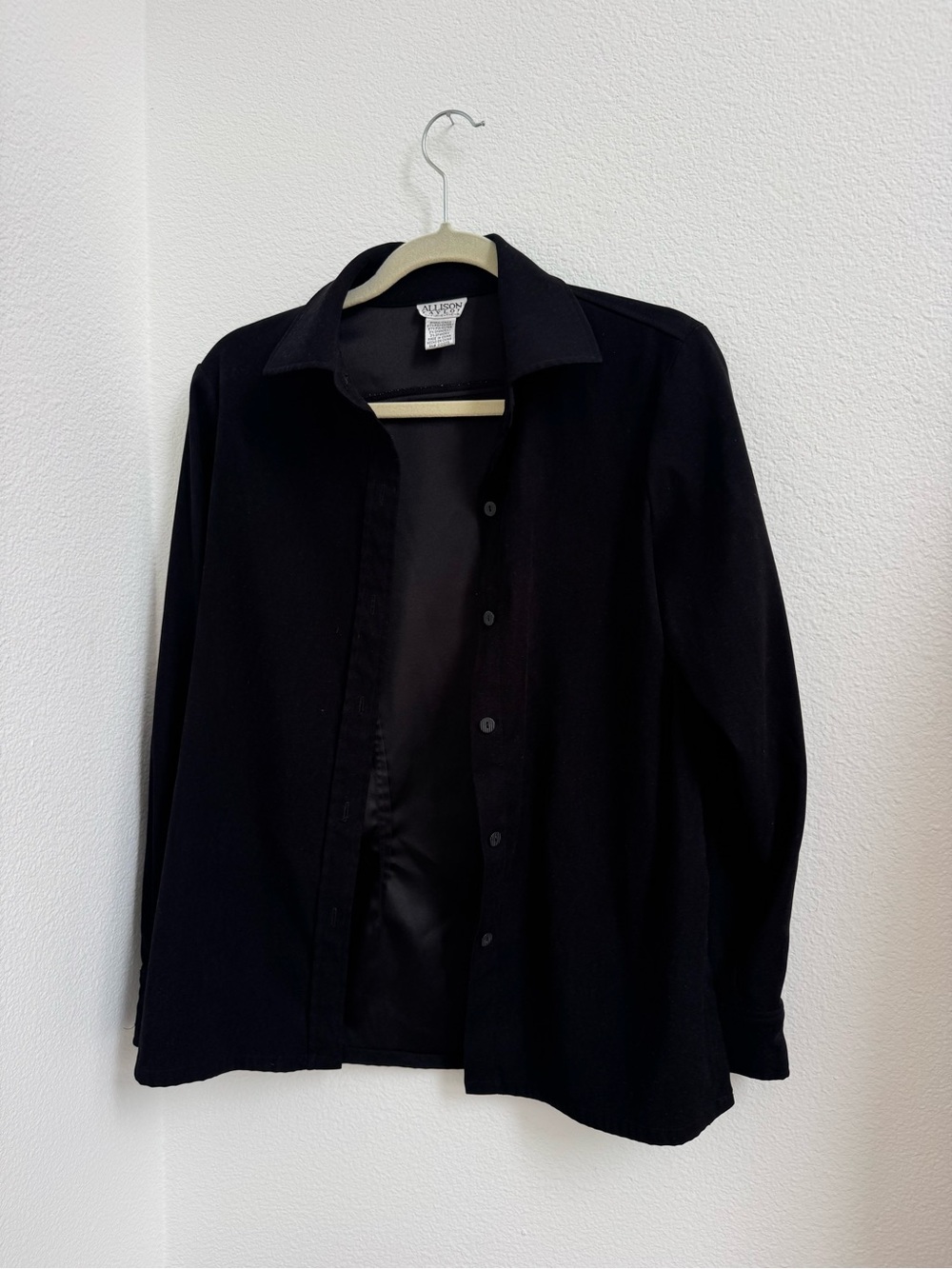 Allison Taylor Stretch Button Up Collared Shirt